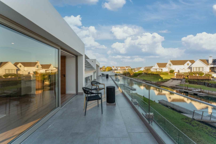 6 Bedroom Property for Sale in Canals Eastern Cape